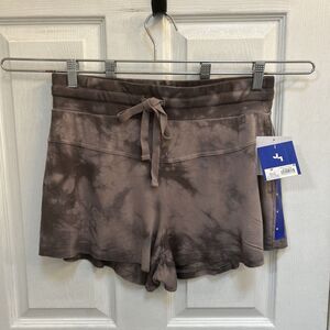 NWT JoyLab Womens Fleece High Rise Shorts 3" Inseam Brown Tie Dye Size M